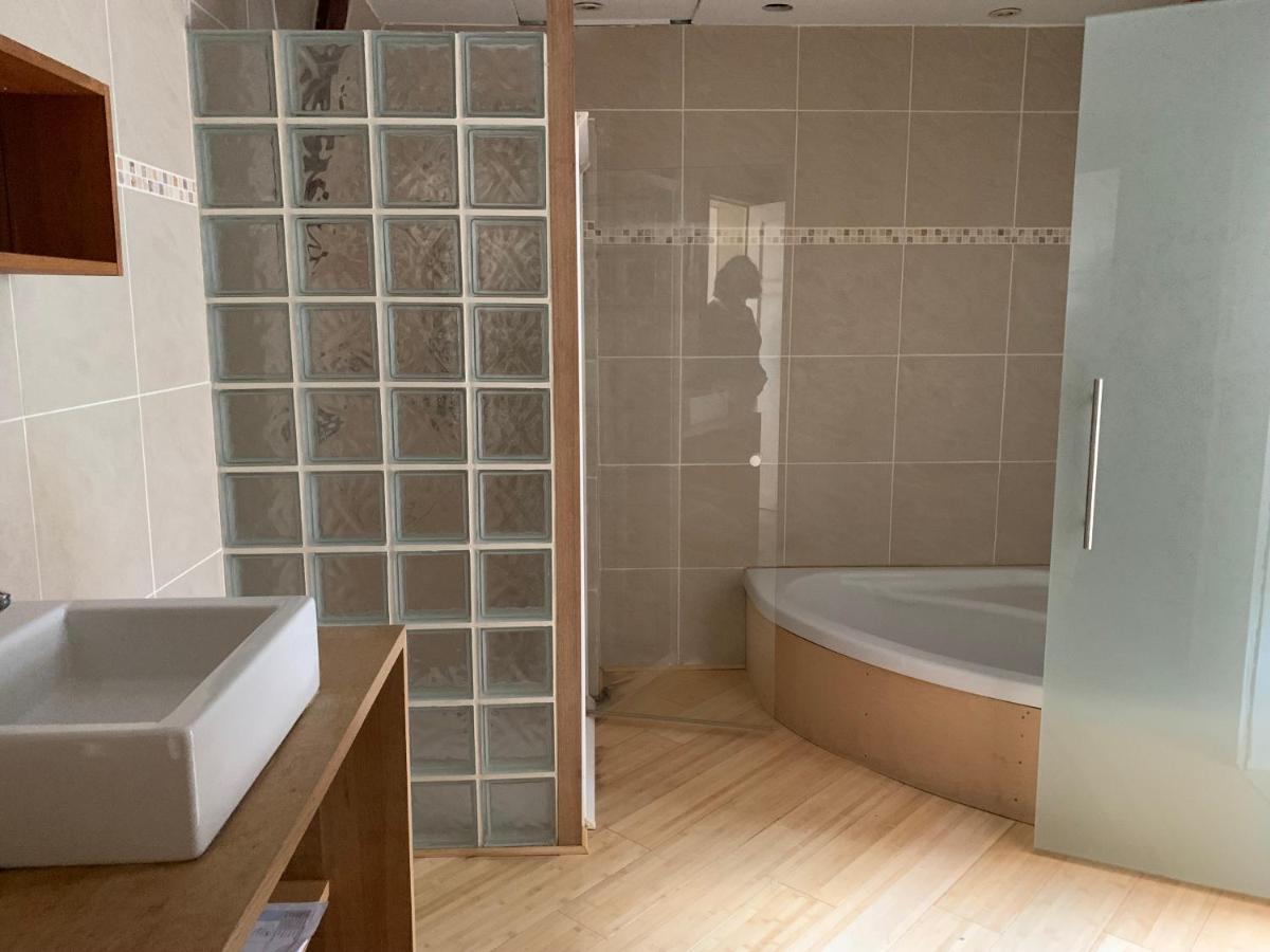 Appartement Vue Sur Meuse Namur Luaran gambar